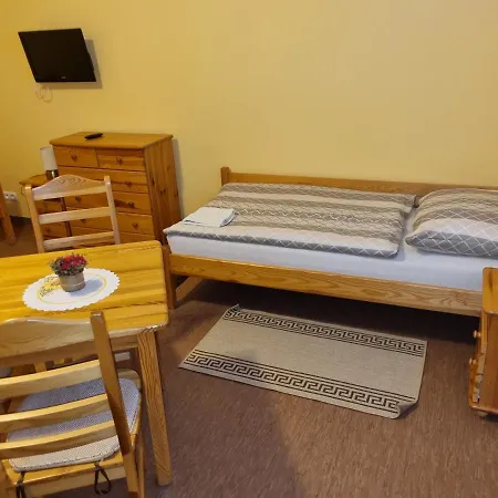 Penzion Oponice Guest house *